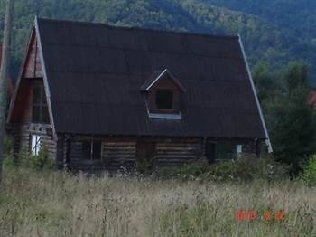 De vanzare Cabana lemn rotund vechi de 17 ani